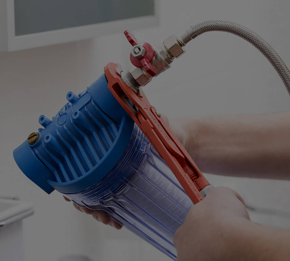 Water filter cleaning